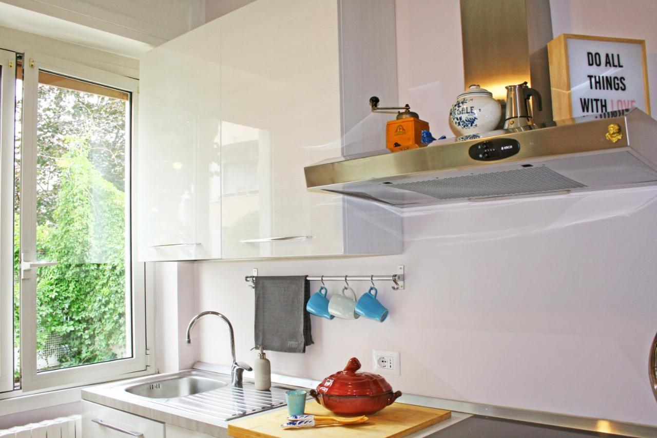 Appartement Incantevole Ed Elegante A Niguarda! Milaan
